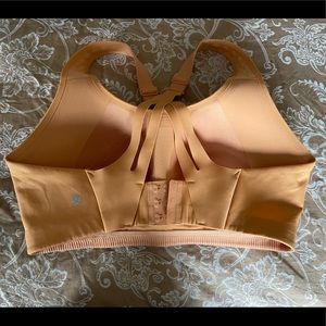 Lululemon Energy Sports Bra